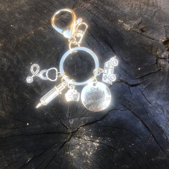 Holiday season gift Nurse/Doctor keychains - Picture 8 of 8